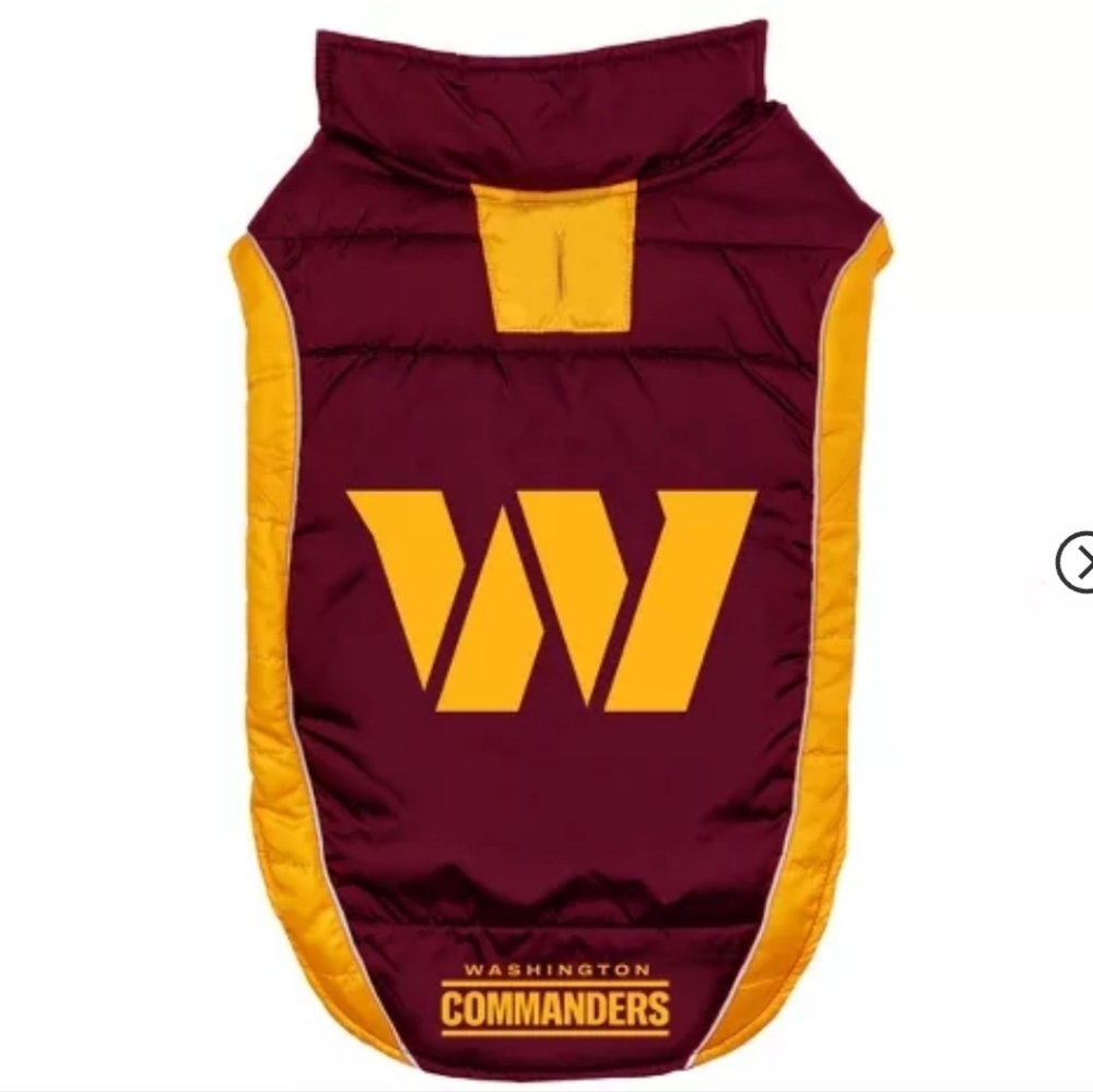 NFL Washington Commanders Dog Puffer Jacket Size Medium NEW with Tags